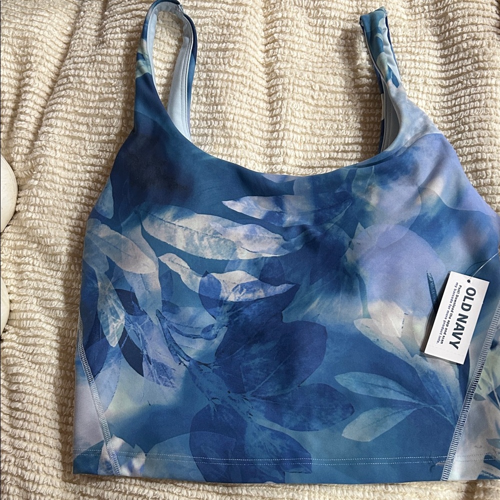 Old Navy Women's Blue Leaf Print Camisole